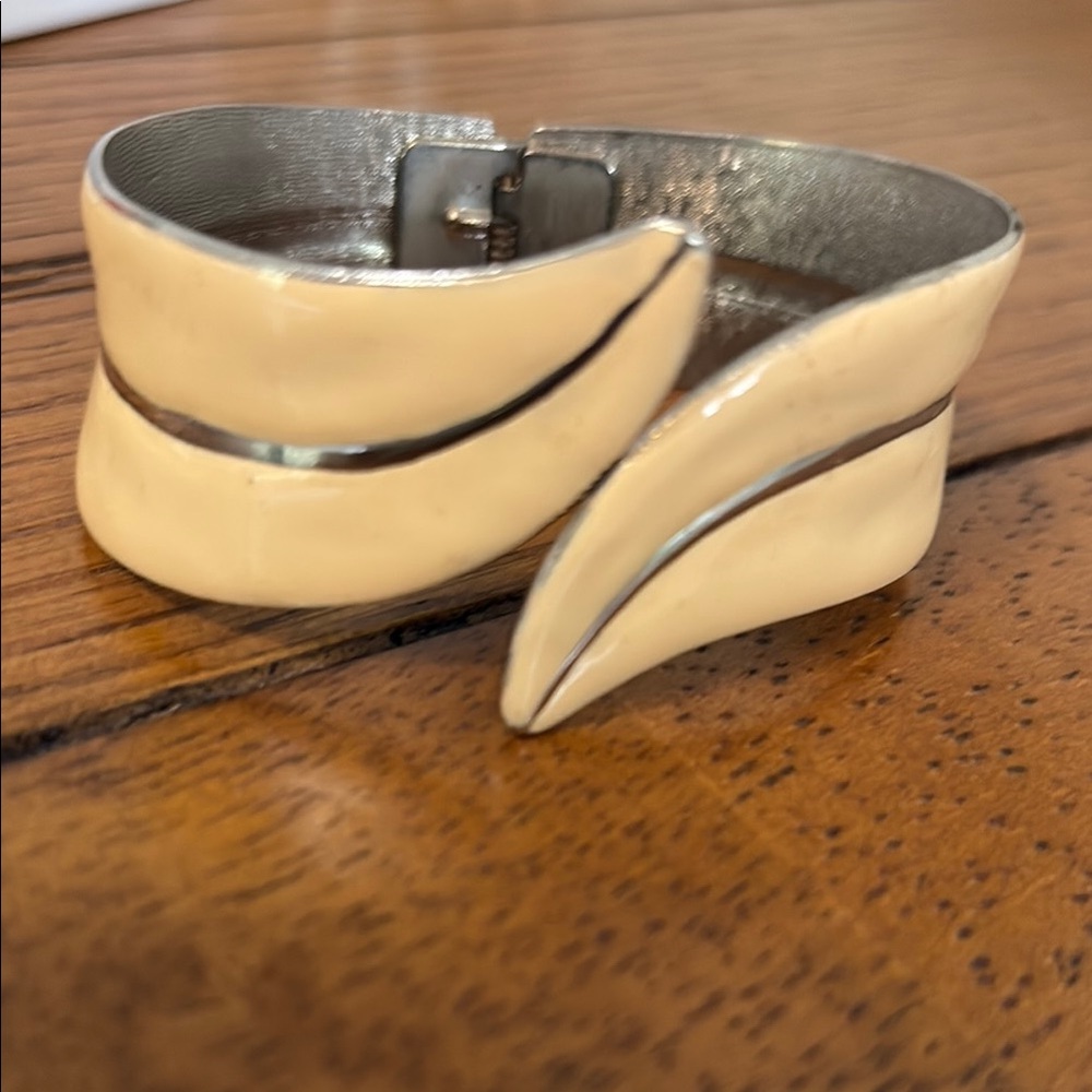 Cream and Silver Clamp Bracelet